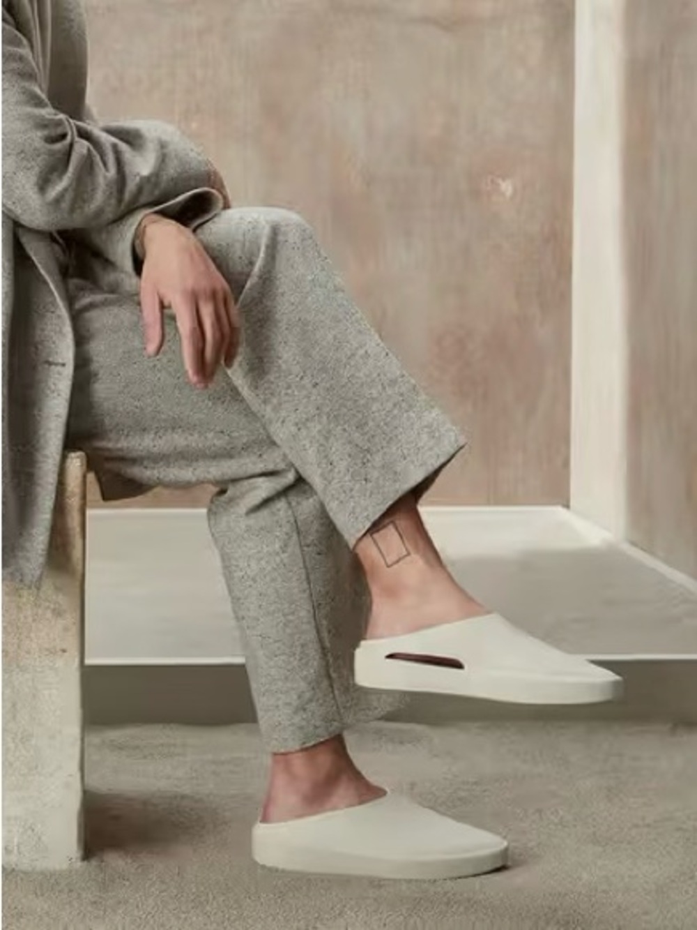 Fear of God the California mule 39 unisex